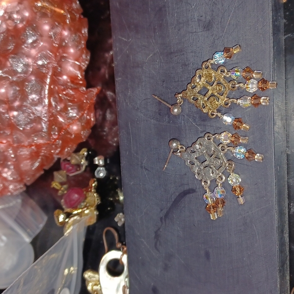 Earrings with rhinestones - Picture 2 of 2